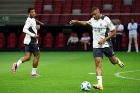 莱万多夫斯 莱万多夫斯